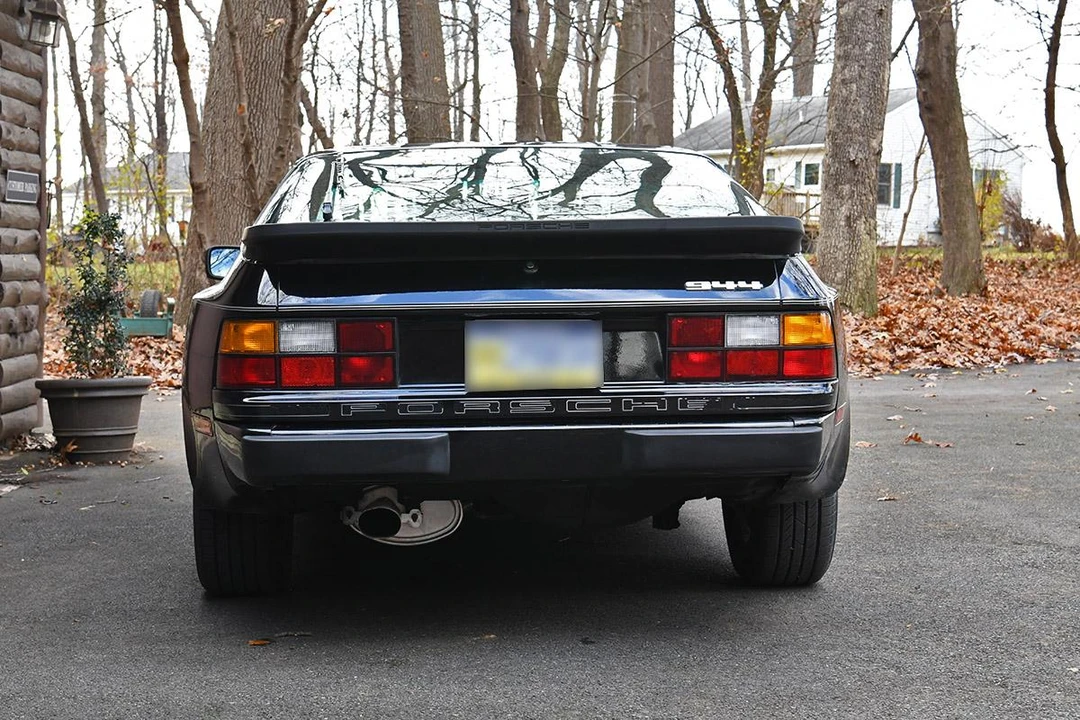 1983 Porsche 944 - Image 8 of 31