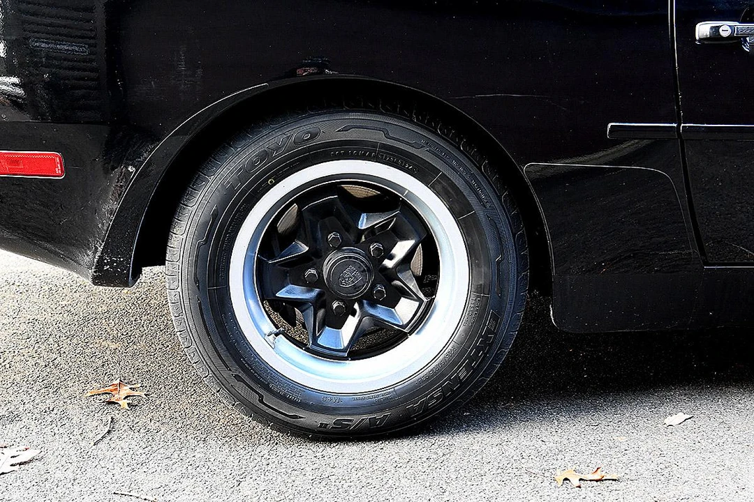 1983 Porsche 944 - Image 22 of 31