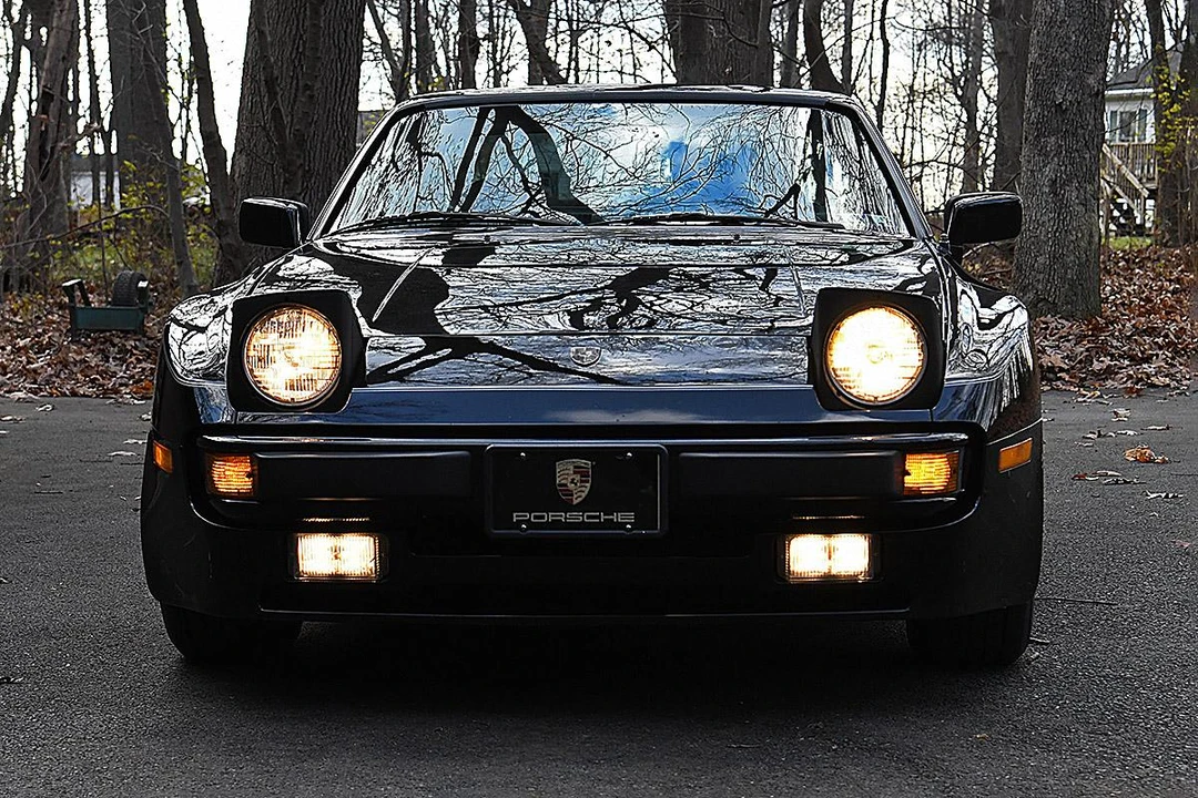 1983 Porsche 944 - Image 3 of 31