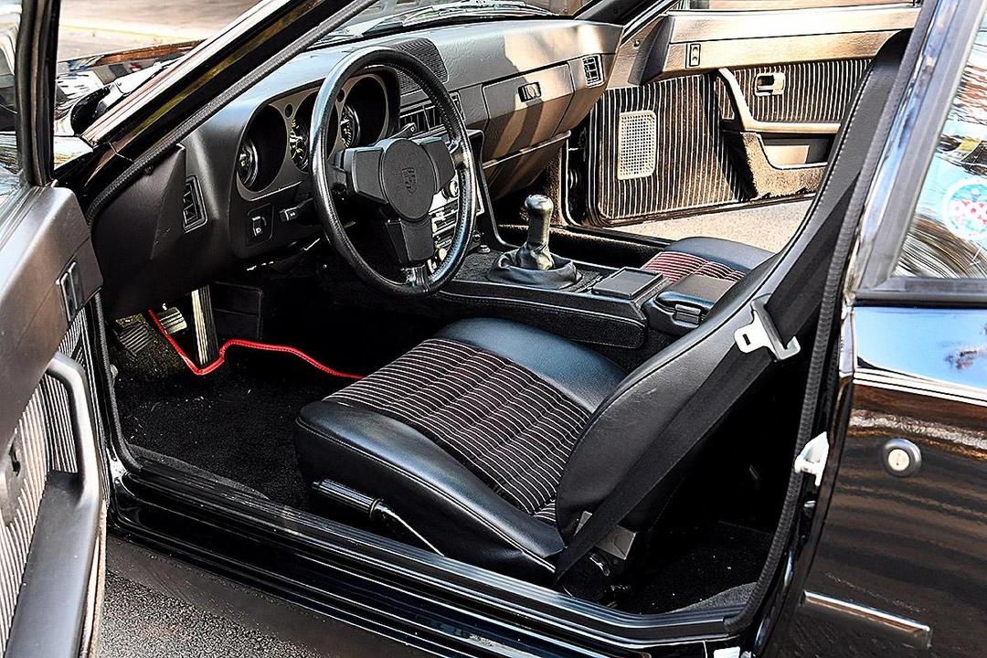 1983 Porsche 944 - Image 27 of 31