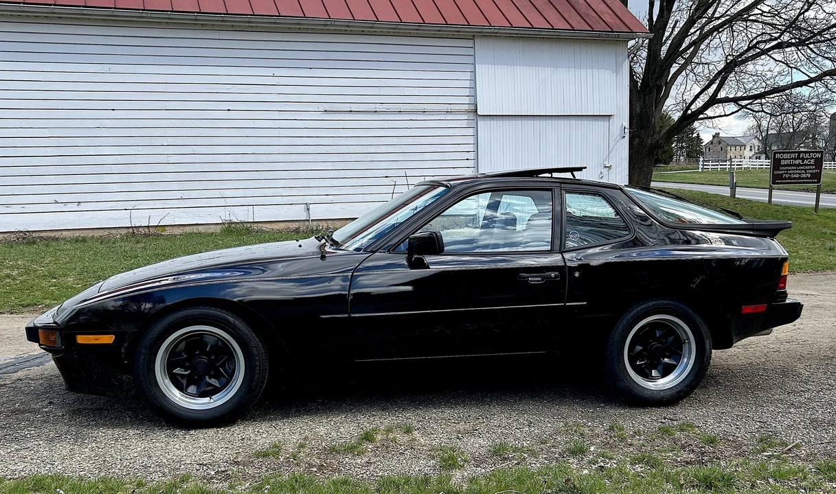 1983 Porsche 944 - Image 16 of 31