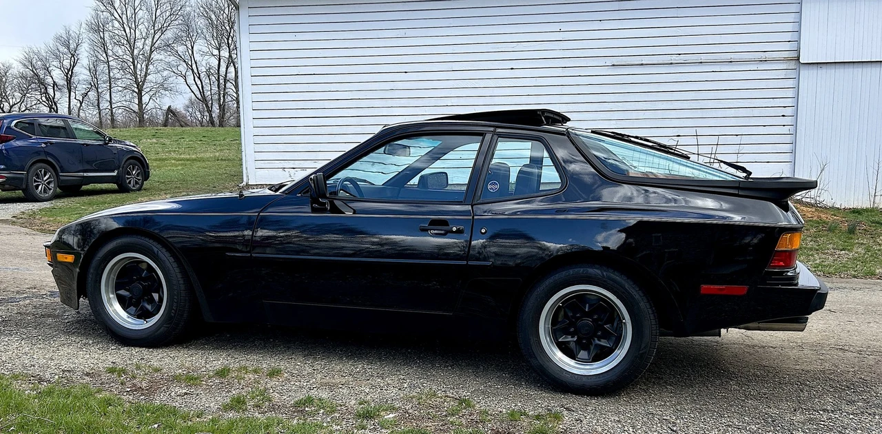 1983 Porsche 944 - Image 15 of 31