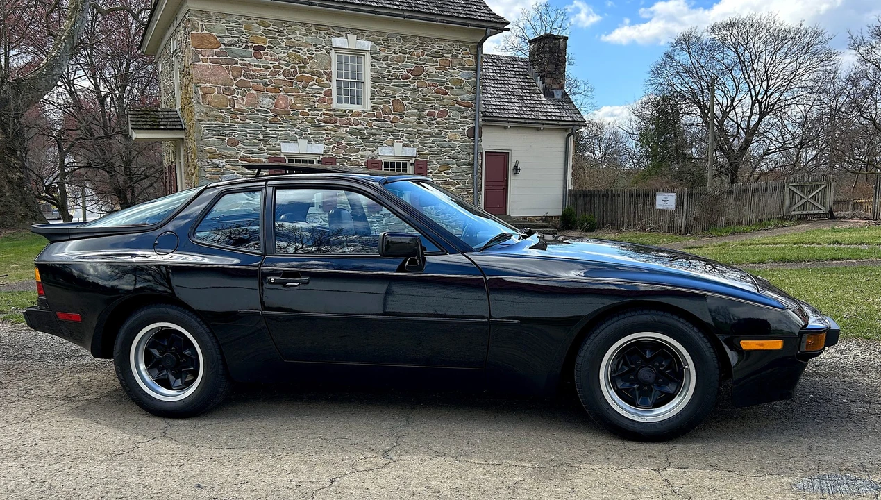 1983 Porsche 944 - Image 8 of 31