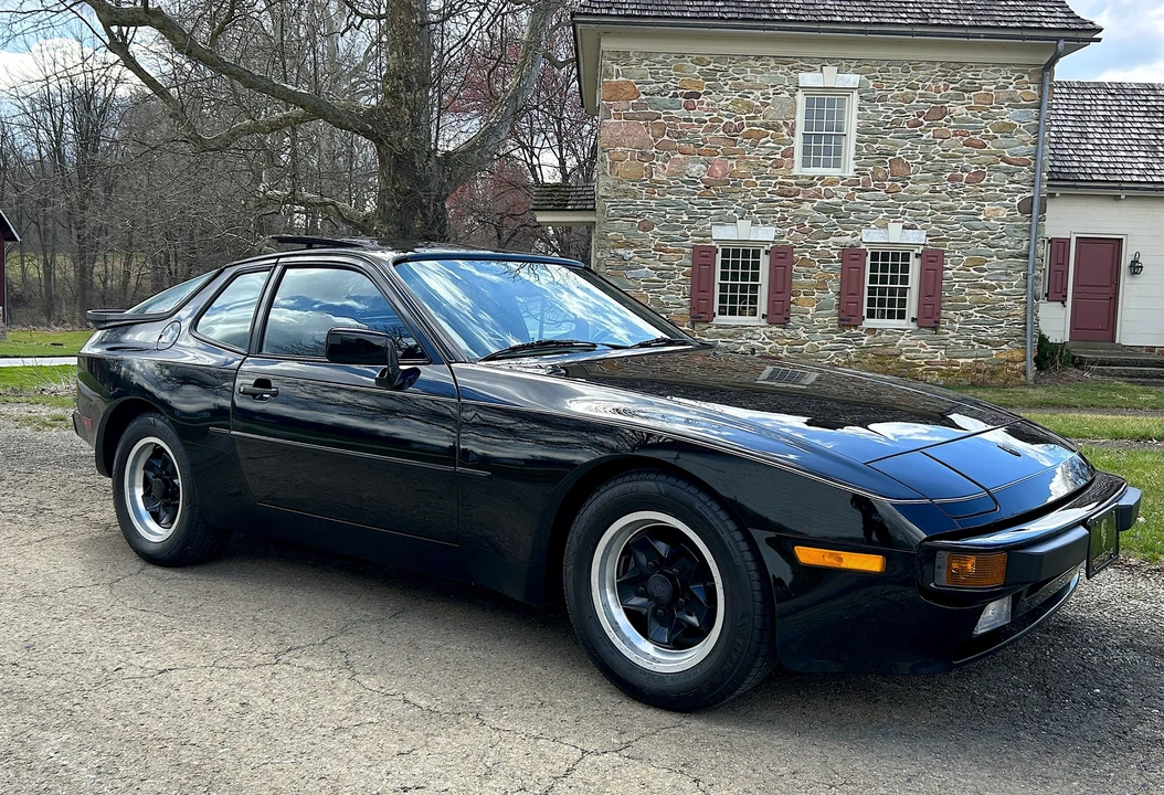 1983 Porsche 944 - Image 7 of 31