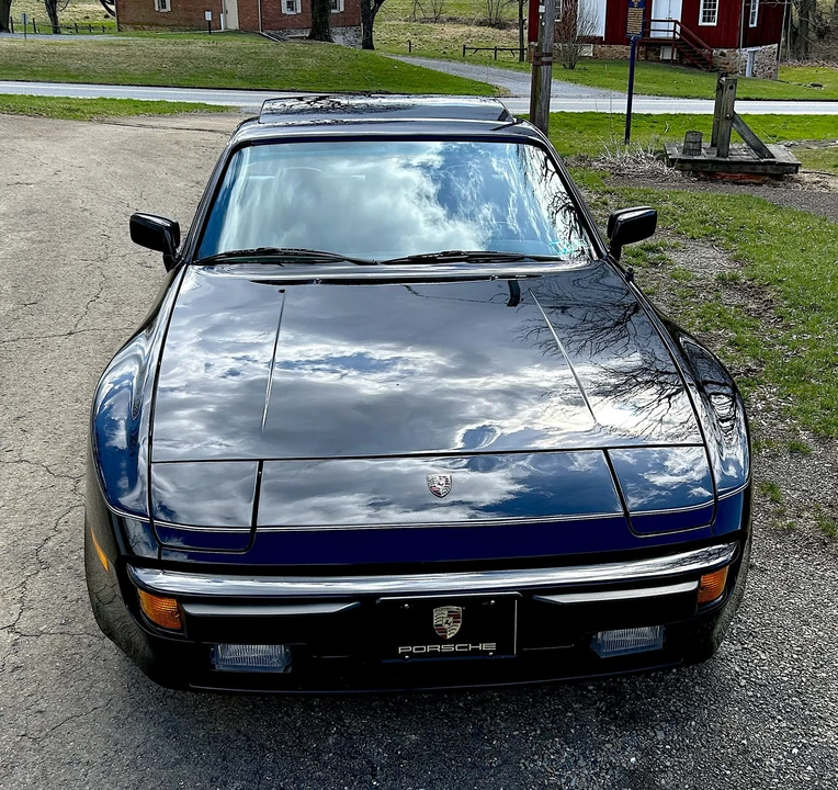 1983 Porsche 944 - Image 4 of 31