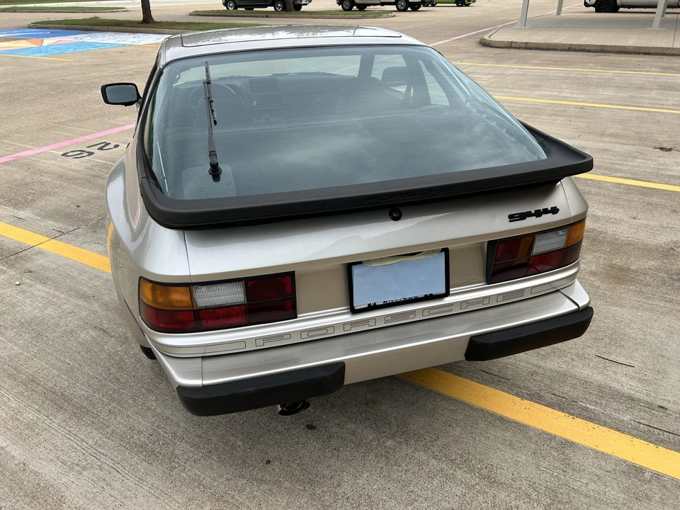 1983 Porsche 944 - Image 16 of 31