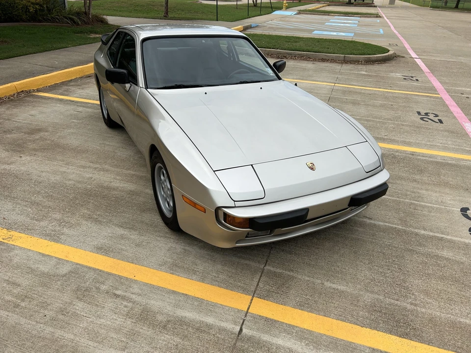 1983 Porsche 944 - Image 7 of 31