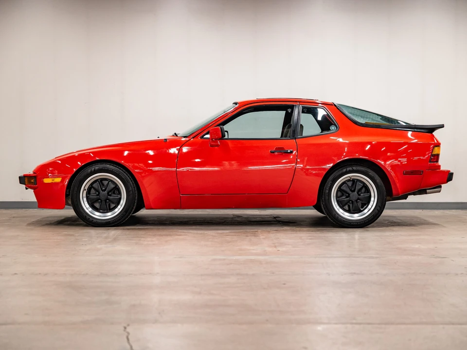 1983 Porsche 944 - Image 16 of 31