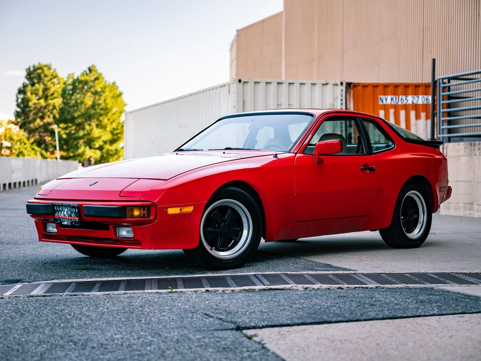 1983 Porsche 944 - Image 10 of 31