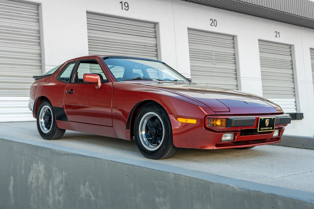 1983 Porsche 944 - Image 18 of 31