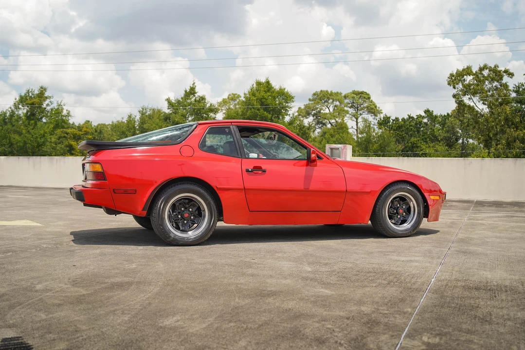 1983 Porsche 944 - Image 11 of 31