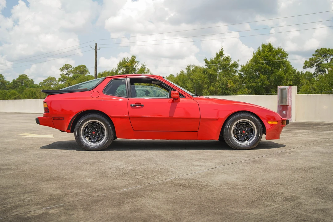 1983 Porsche 944 - Image 12 of 31