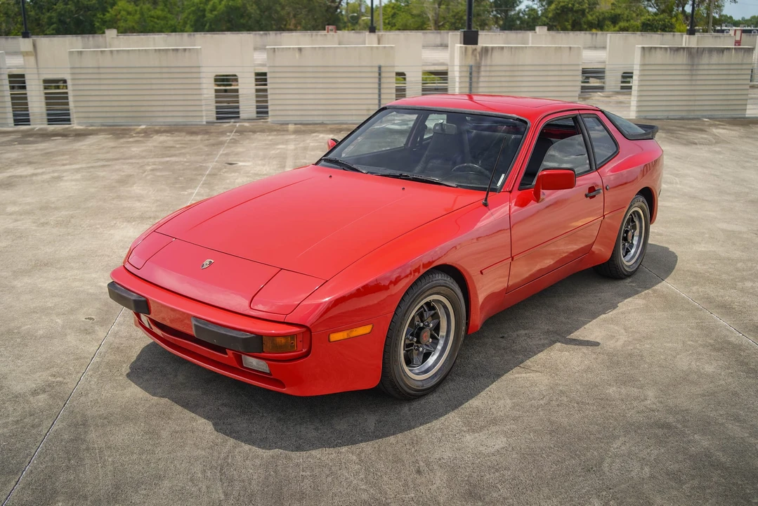 1983 Porsche 944 - Image 17 of 31