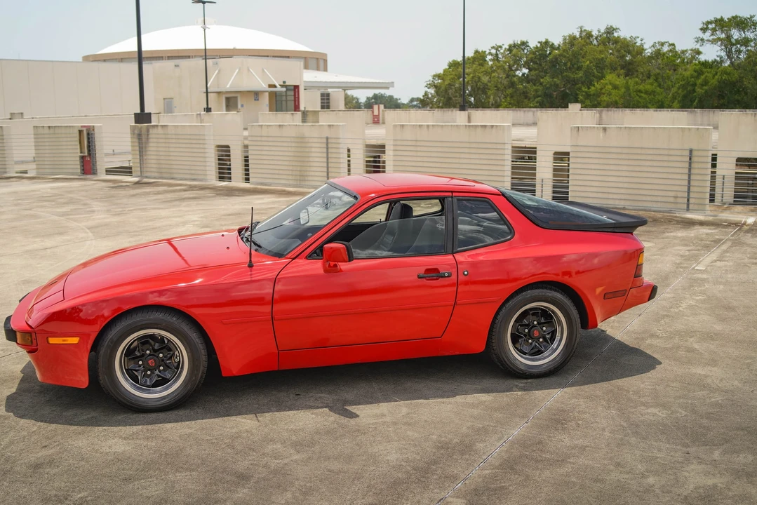 1983 Porsche 944 - Image 18 of 31
