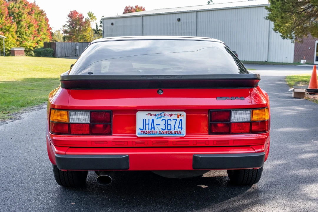 1983 Porsche 944 - Image 5 of 31