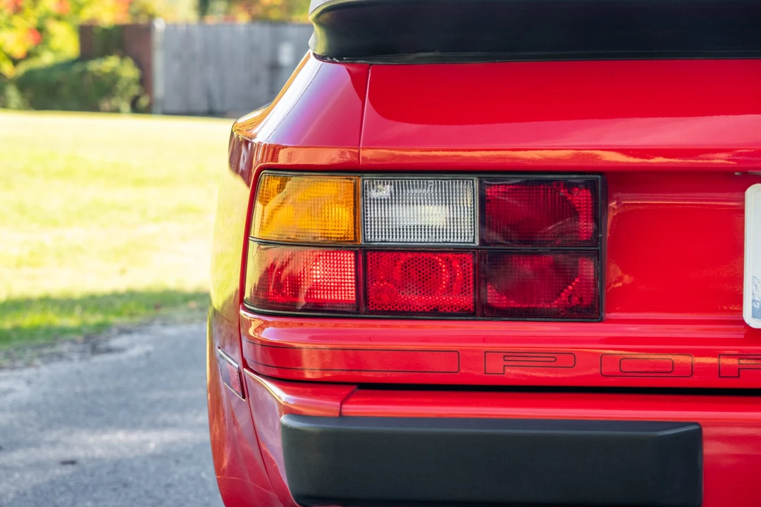 1983 Porsche 944 - Image 28 of 31
