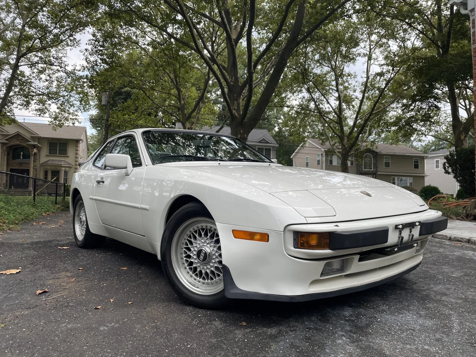 1983 Porsche 944 - Image 9 of 31