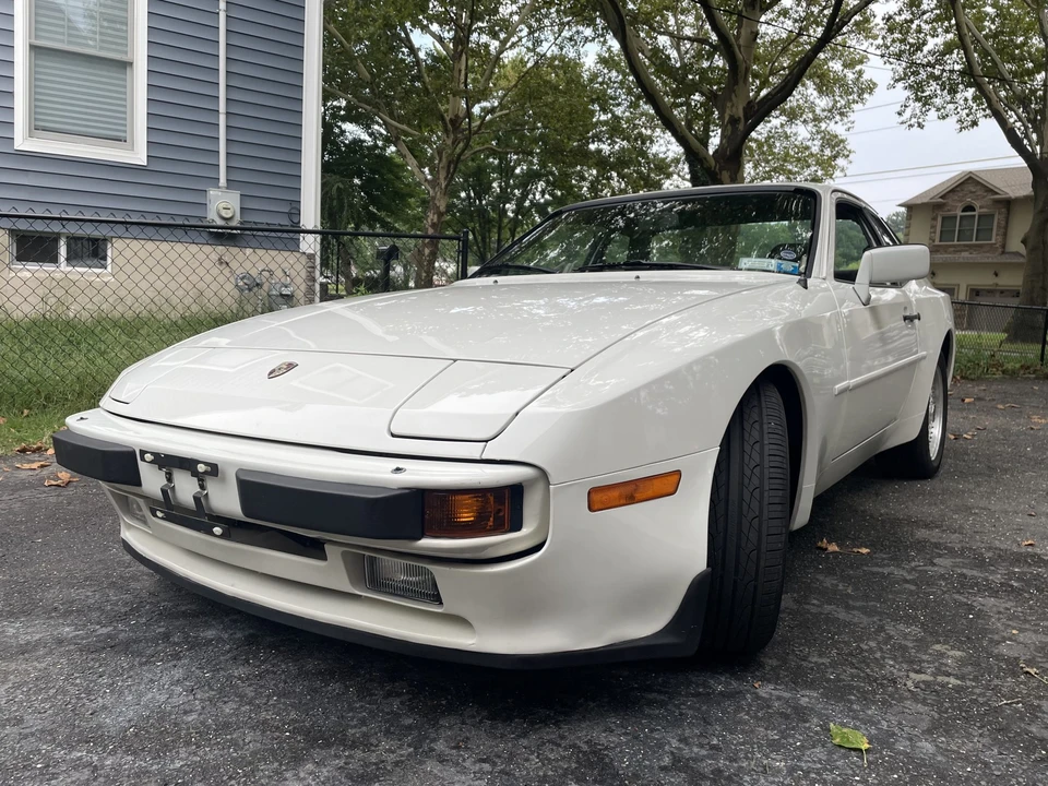 1983 Porsche 944 - Image 2 of 31