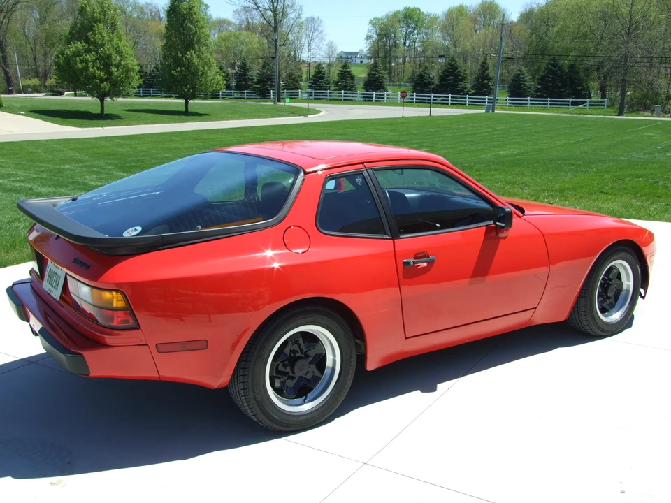 1983 Porsche 944 - Image 13 of 31
