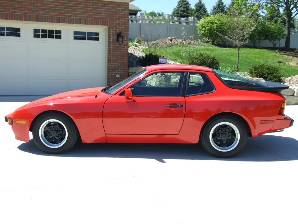1983 Porsche 944 - Image 8 of 31