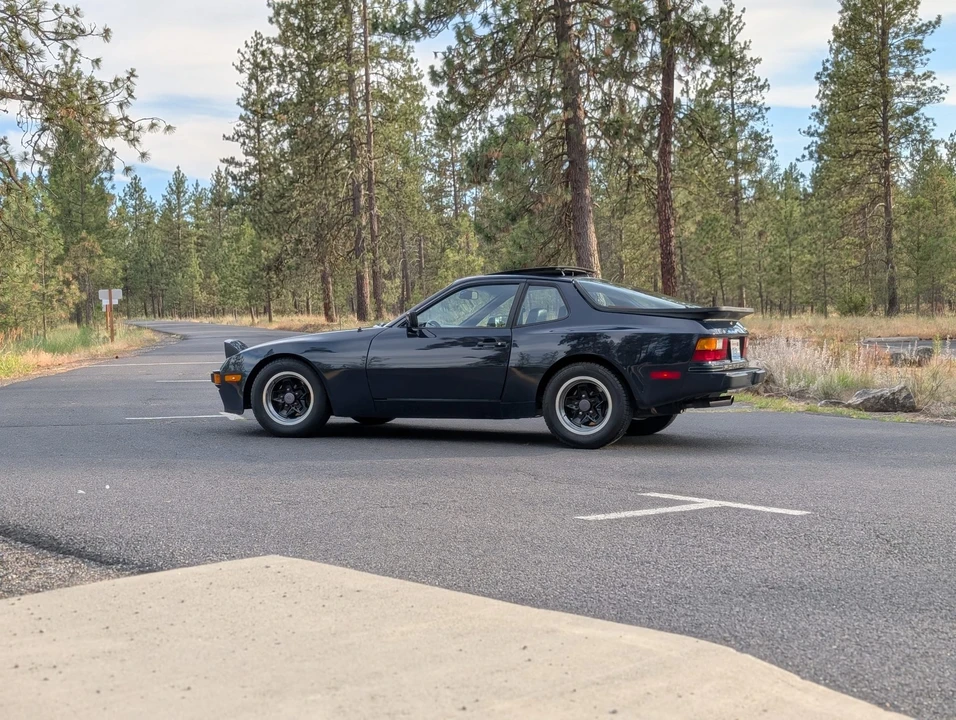 1983 Porsche 944 - Image 12 of 31