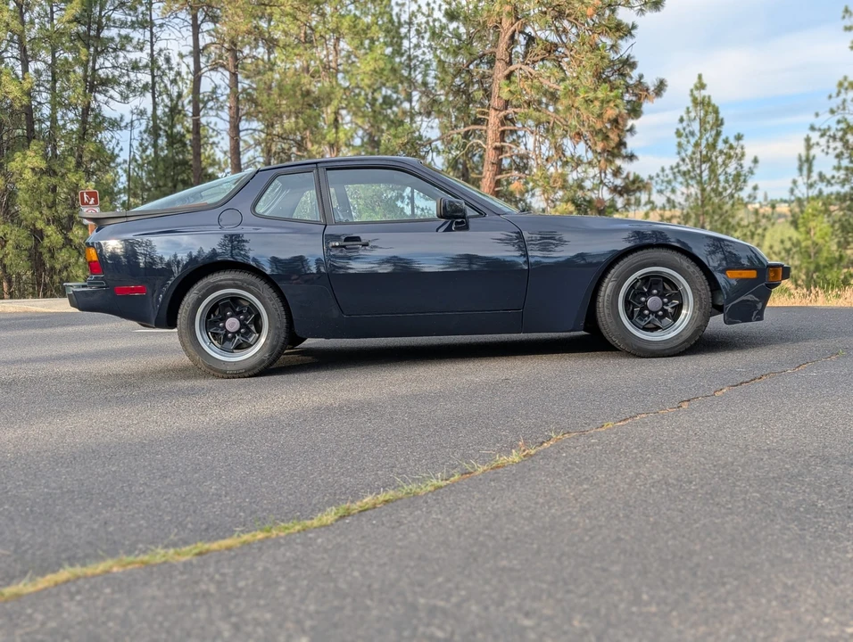 1983 Porsche 944 - Image 9 of 31