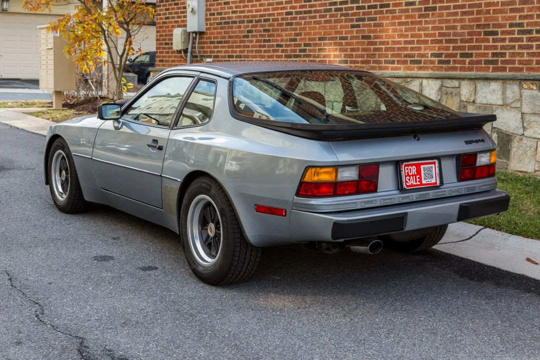 1983 Porsche 944 - Image 6 of 31