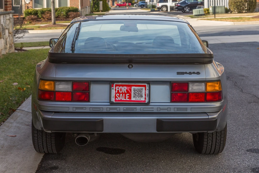 1983 Porsche 944 - Image 8 of 31