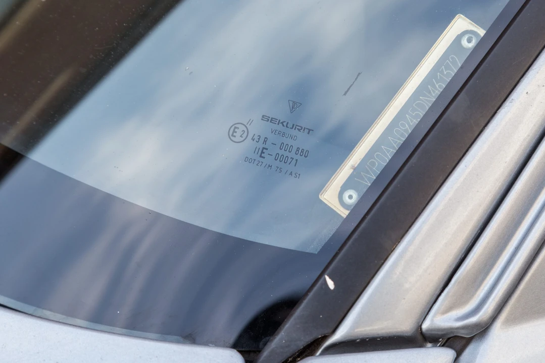 1983 Porsche 944 - Image 15 of 31