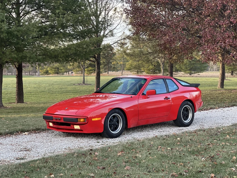 1983 Porsche 944 - Image 3 of 31