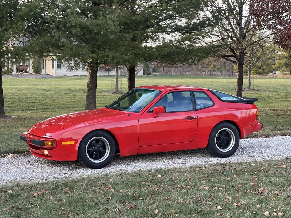 1983 Porsche 944 - Image 2 of 31