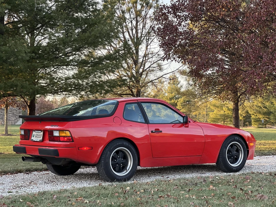 1983 Porsche 944 - Image 14 of 31
