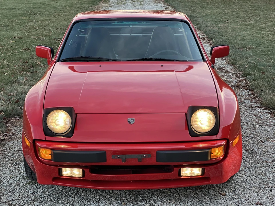 1983 Porsche 944 - Image 8 of 31