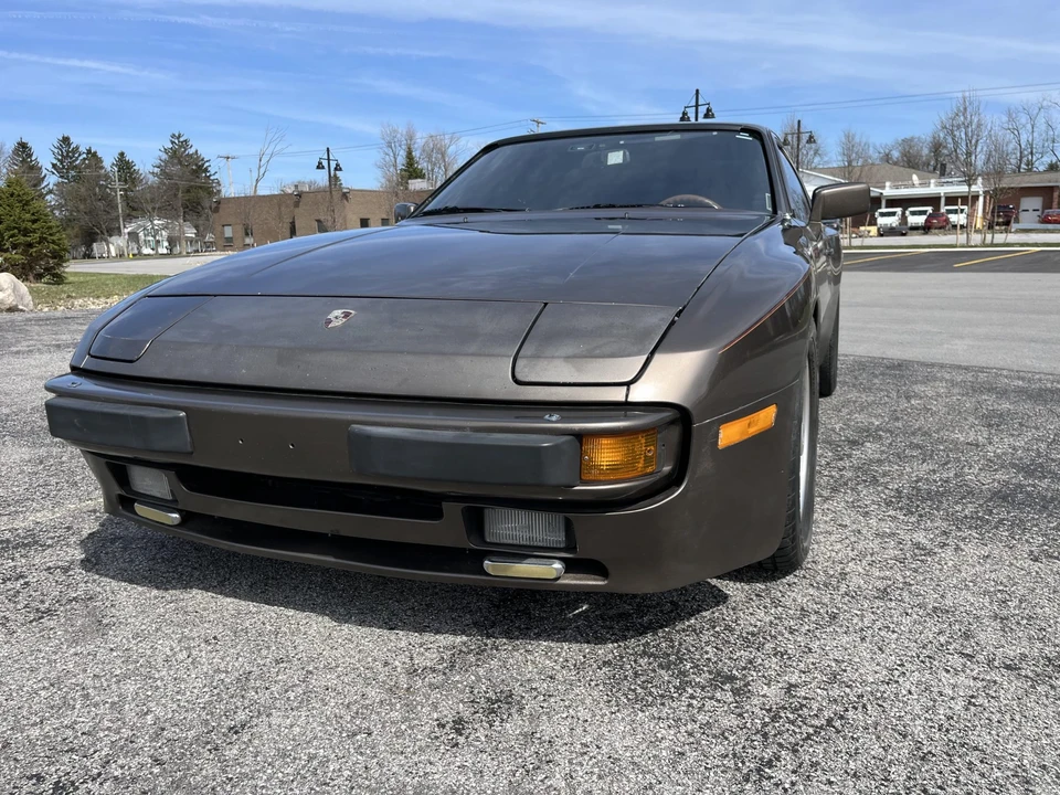 1983 Porsche 944 - Image 5 of 31