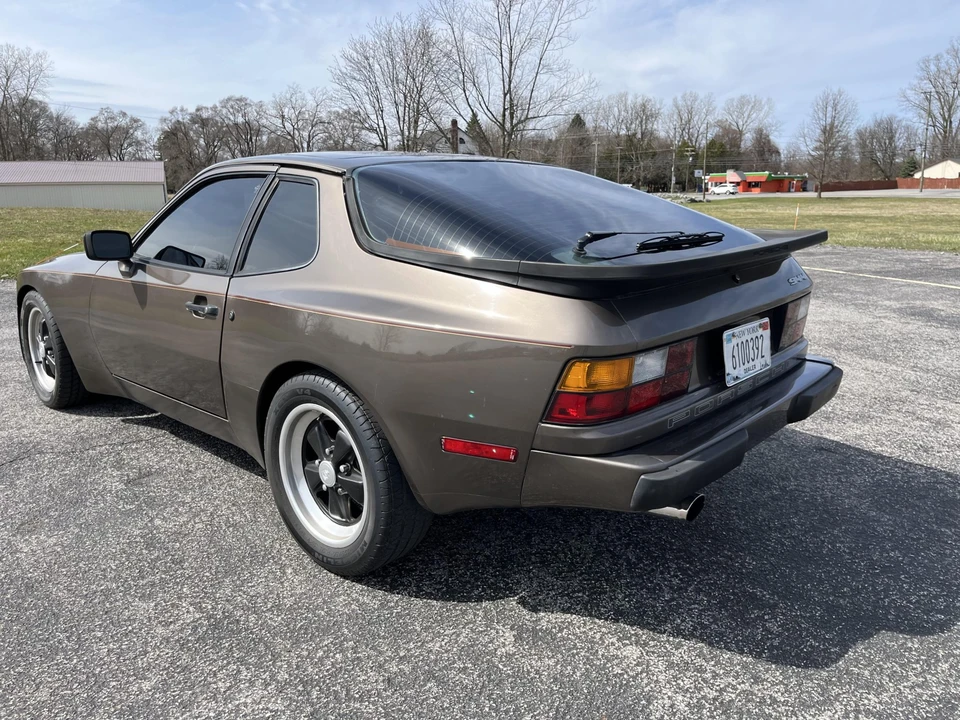 1983 Porsche 944 - Image 13 of 31