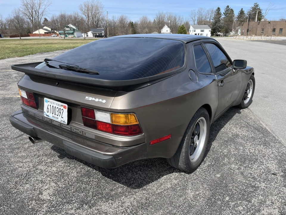 1983 Porsche 944 - Image 19 of 31