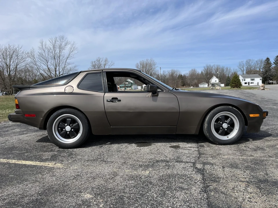 1983 Porsche 944 - Image 20 of 31