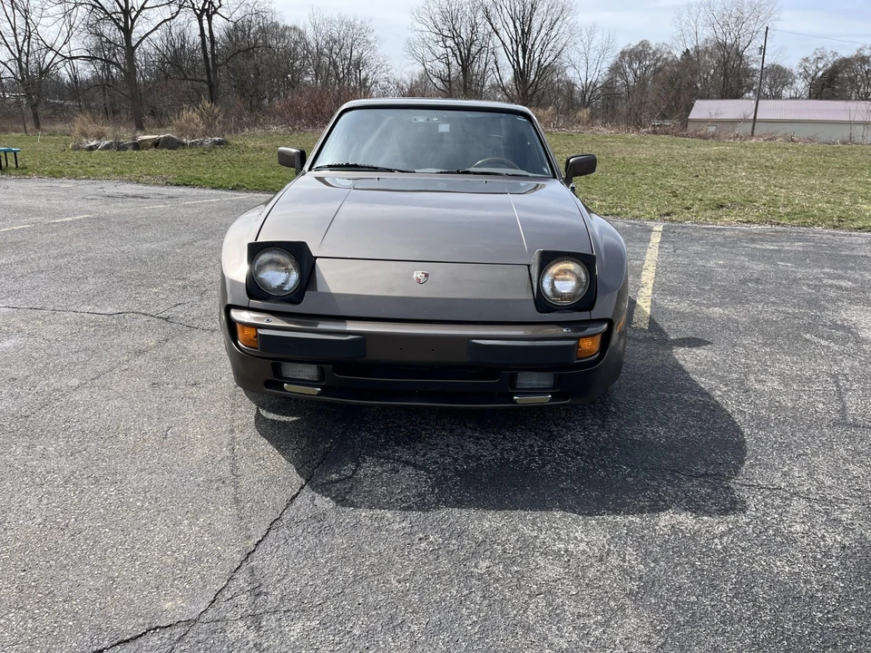 1983 Porsche 944 - Image 3 of 31