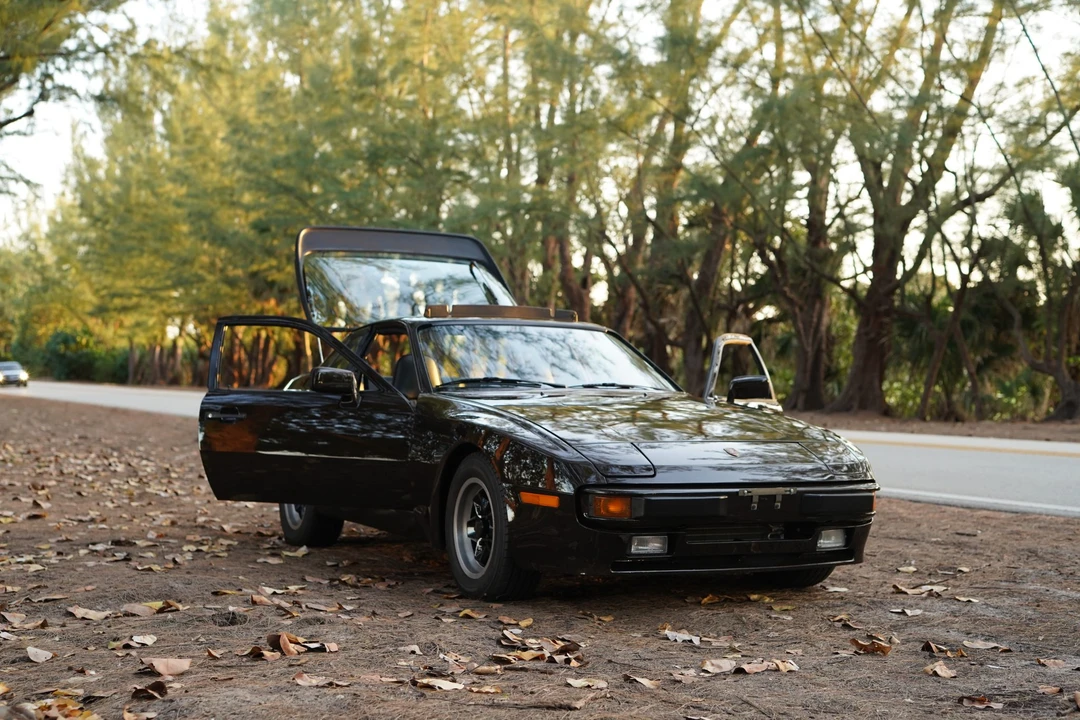 1983 Porsche 944 - Image 18 of 31