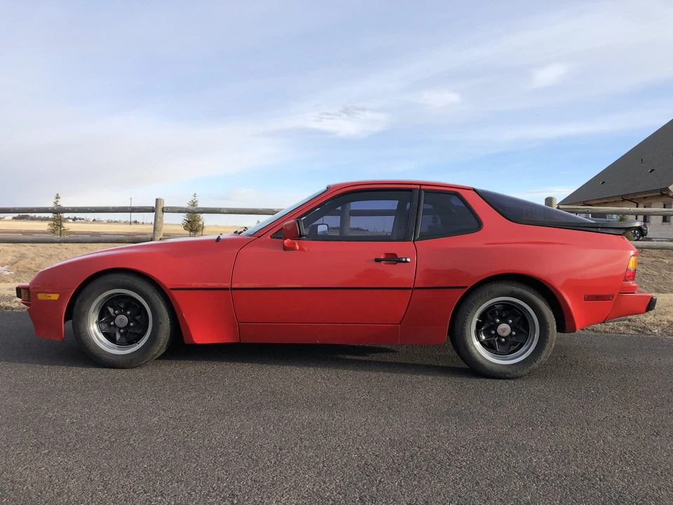 1983 Porsche 944 - Image 19 of 31