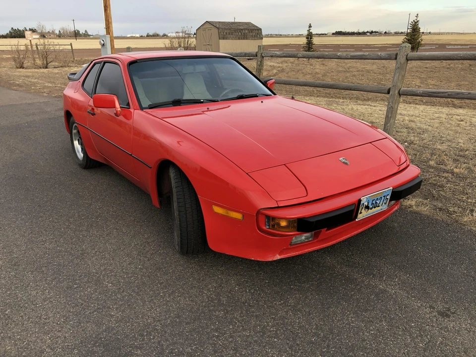 1983 Porsche 944 - Image 10 of 31