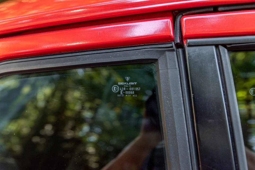 1983 Porsche 944 - Image 29 of 31