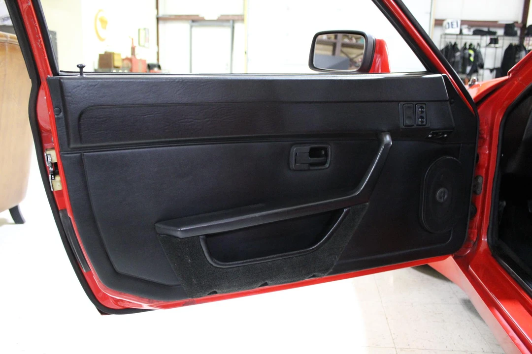 1983 Porsche 944 - Image 20 of 31