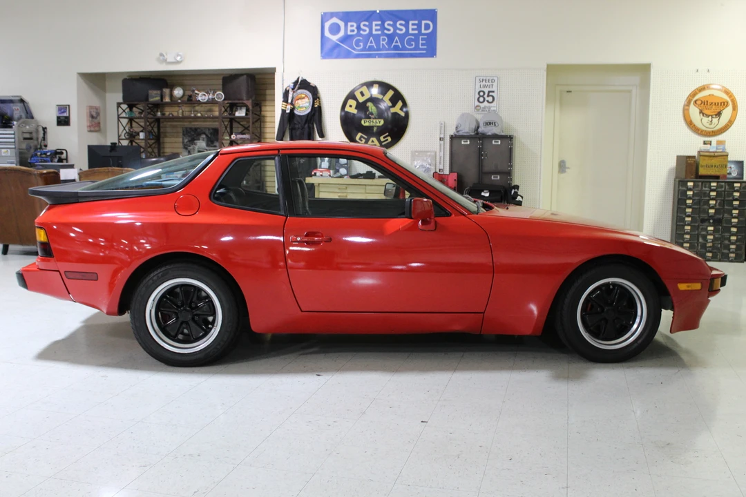1983 Porsche 944 - Image 5 of 31