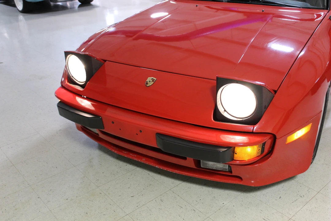 1983 Porsche 944 - Image 11 of 31