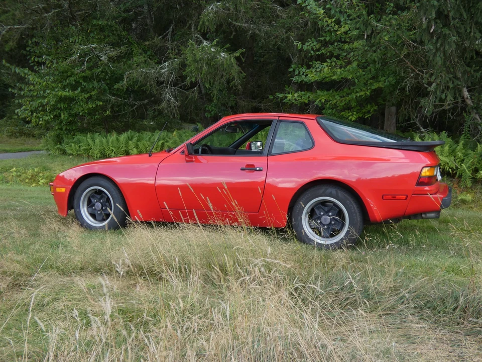 1983 Porsche 944 - Image 11 of 31