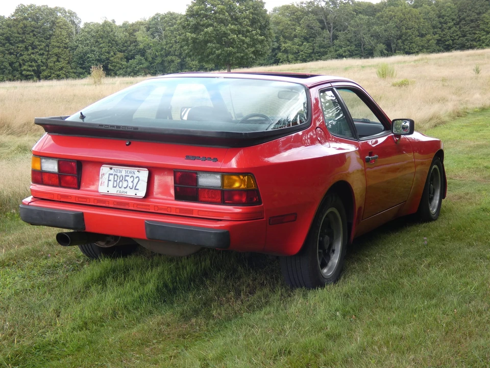 1983 Porsche 944 - Image 22 of 31