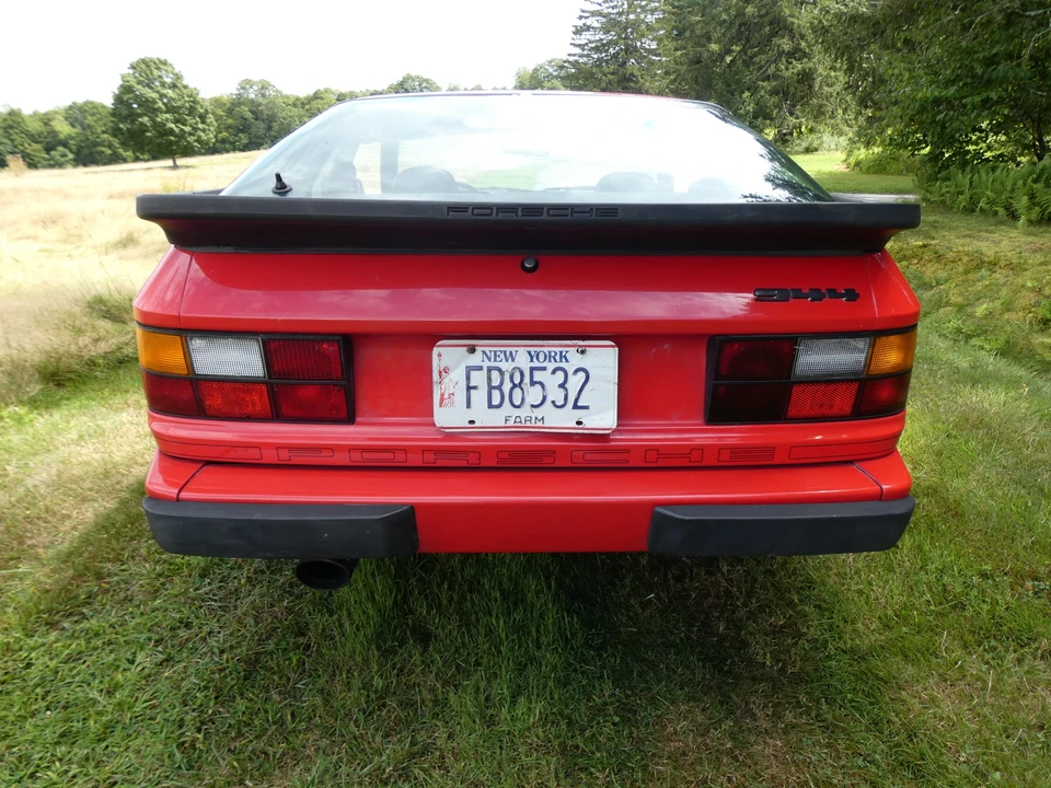 1983 Porsche 944 - Image 18 of 31
