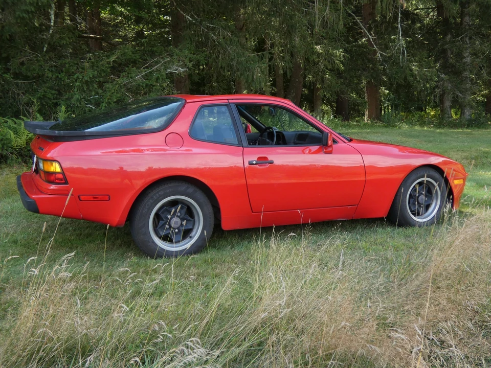 1983 Porsche 944 - Image 28 of 31