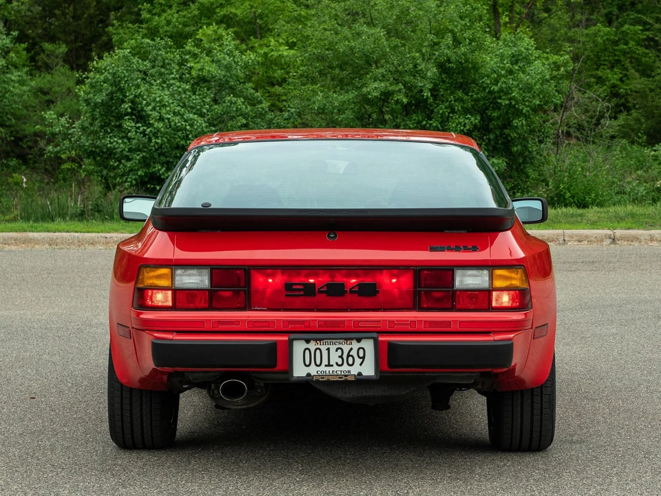 1983 Porsche 944 - Image 8 of 31
